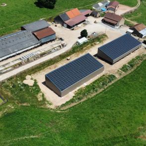 Bâtiment agricole Solaire et photovoltaïque réalisé par Triangle energie chez de agriculteurs dans toute la France