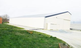 Témoignage d'une réalisation d'hangar agricole solaire chez Monsieur Calvet dans l'Aude