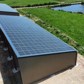 Bâtiment agricole Solaire et photovoltaïque réalisé par Triangle energie chez de agriculteurs dans toute la France