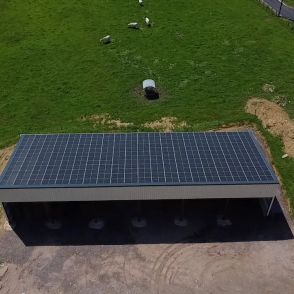 Bâtiment agricole Solaire et photovoltaïque réalisé par Triangle energie chez de agriculteurs dans toute la France