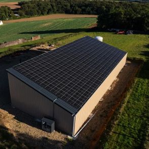 Hangar Solaire réalisé par Triangle energie Monopente