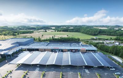 réalisation vue du ciel d'une ombrienne de parking de DevelopSun du Groupe le Triangle